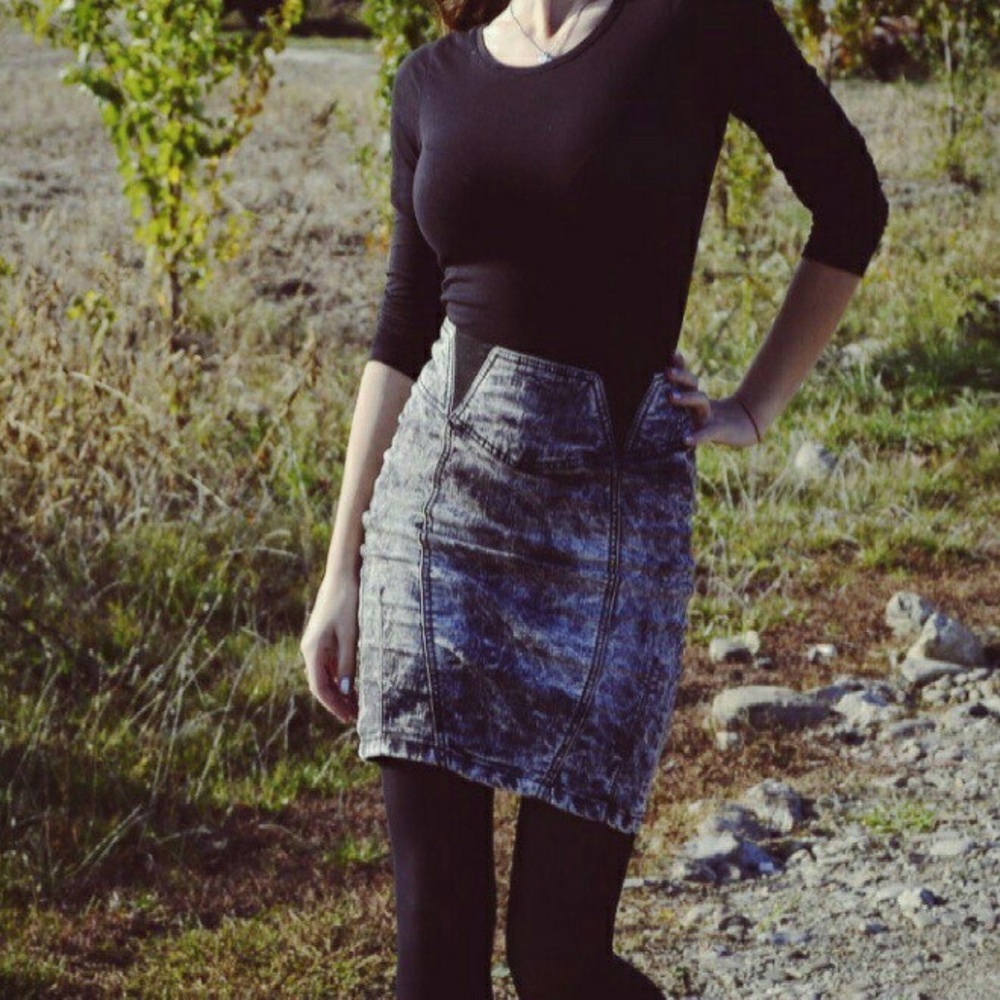 Denim skirt